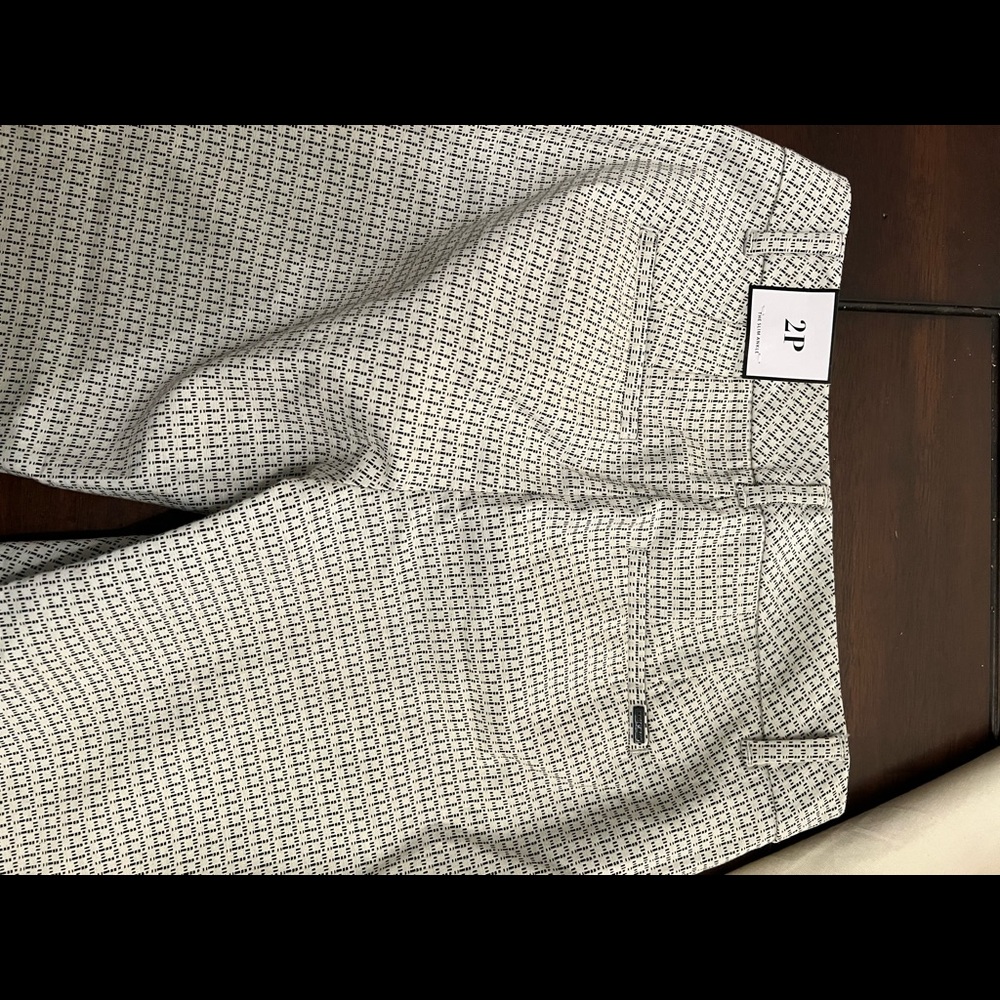 White House Black Market “The Slim Ankle” pant. Size 2P. Brand new with tags.